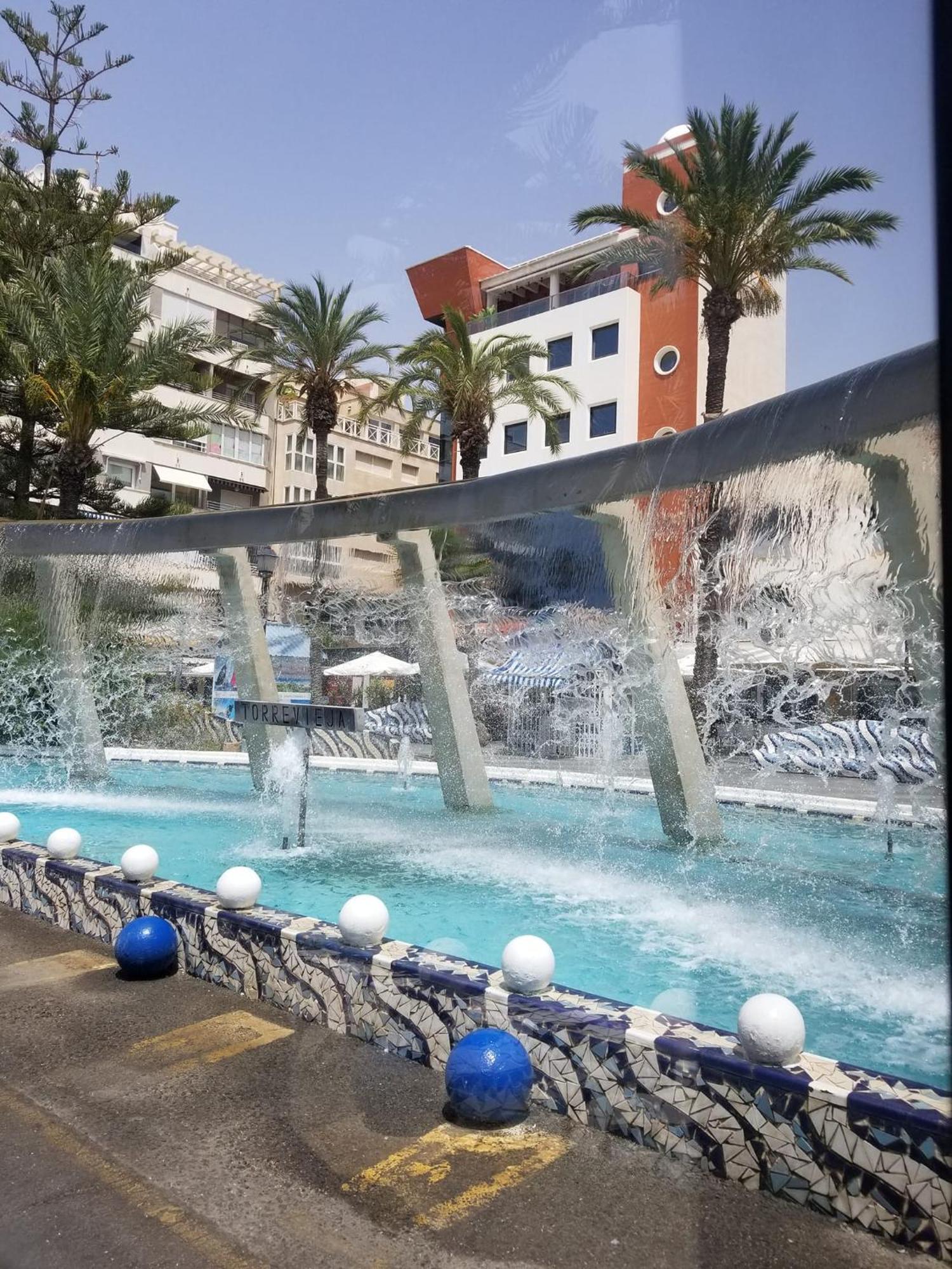 Apartament Carmen Torrevieja Bagian luar foto